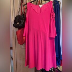 Pink knee length cold shoulder sleeve dress